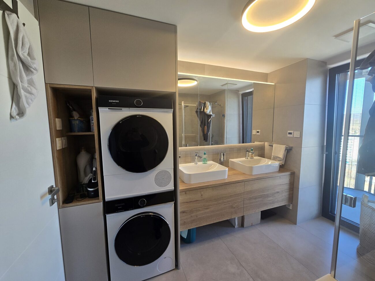 9b253d61-aa55-4831-9767-262398515de3