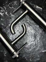 Umývadlová batéria REA Lungo Grip  - Gun Grey, nízka – Obrázok 6